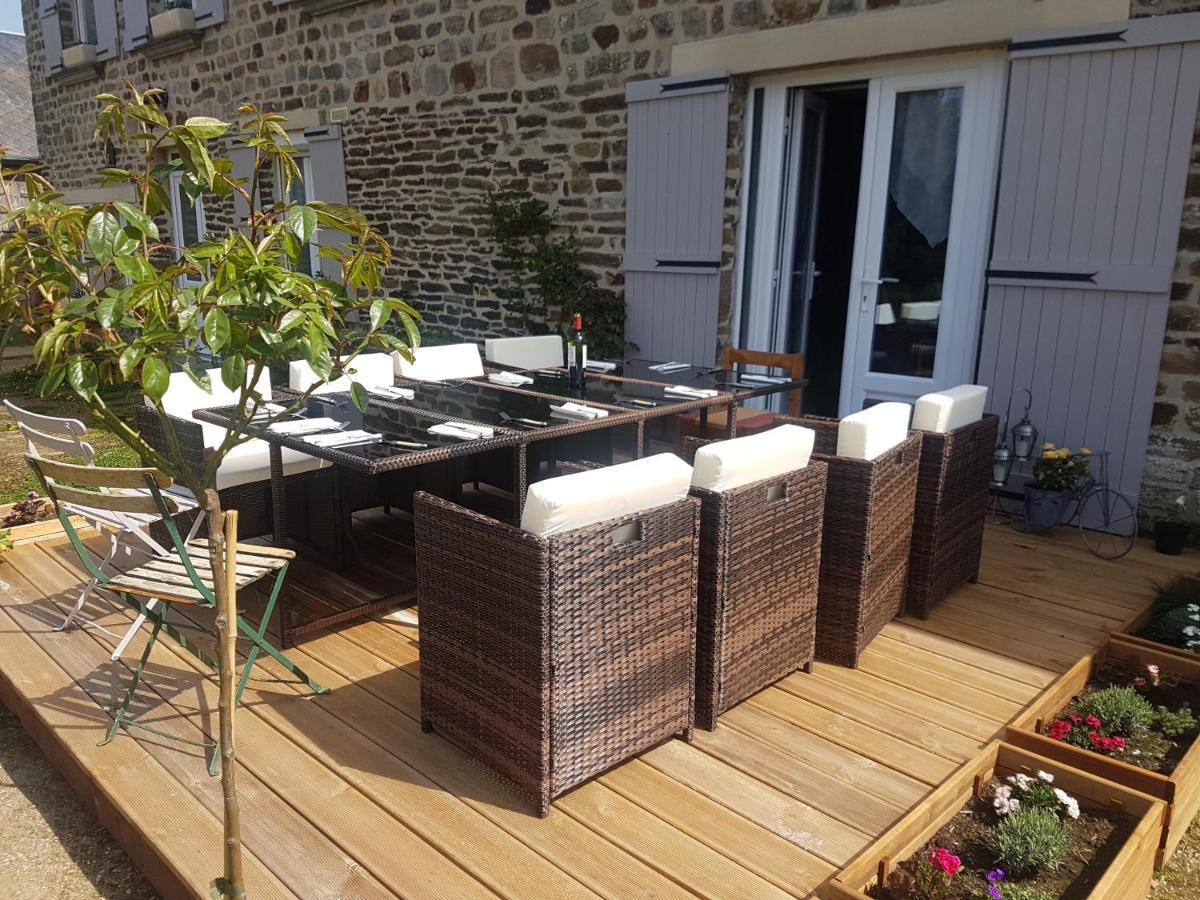 La Bastide Du Bonheur Chambres Et Tables D'Hotes Ger  Dış mekan fotoğraf